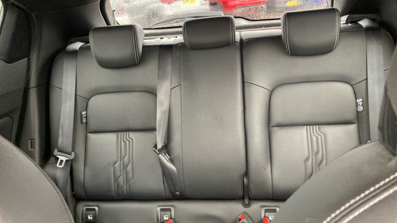 Nissan Juke 1.0 DiG-T 114 Tekna 5dr DCT Petrol Hatchback